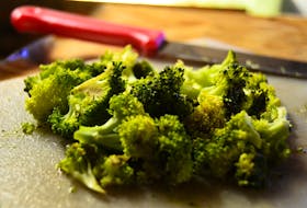 Broccoli florets are the main ingredients in this week’s recipe for Mini Broccoli and Cheddar Crustless Quiches.