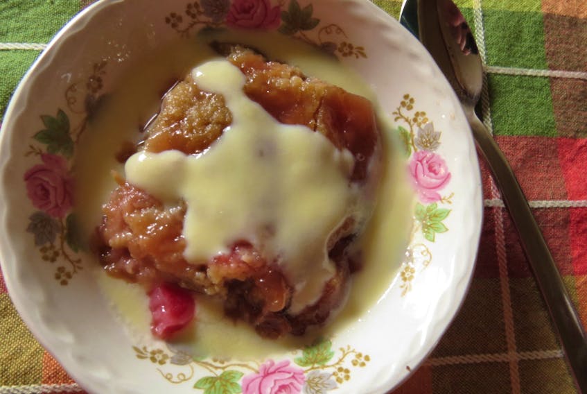 This week, Margaret Prouse takes advantage of fresh fruit to create rhubarb crisp topped with custard sauce.
