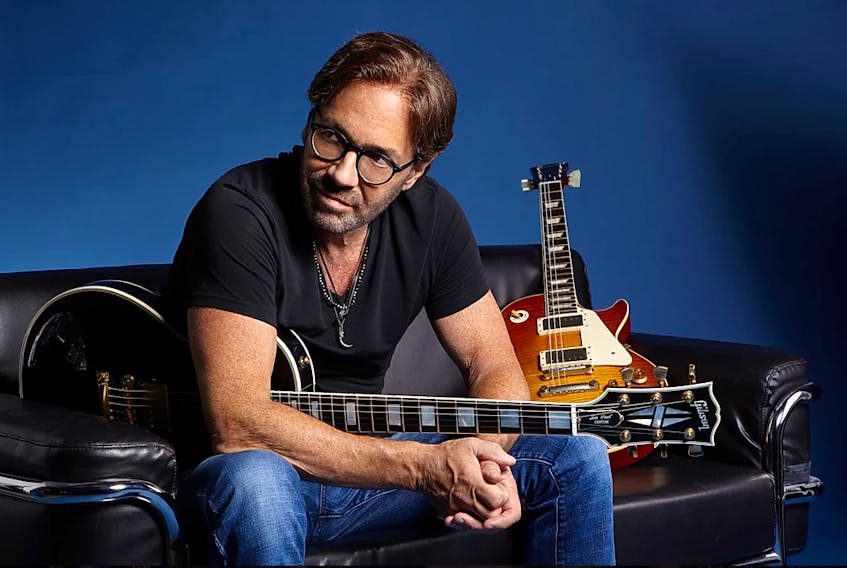 Grammy Award-winning jazz guitarist Al Di Meola revisits the music of The Beatles for the second time with Across The Universe, a stellar collection of instrumental covers of 14 classics.
