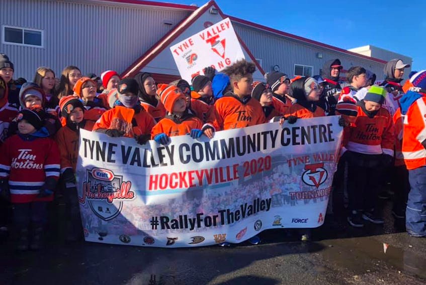 Two rival hockey teams rallied, as allies, for Tyne Valley Community Sports Centre on Saturday morning outside Sackville Arena. Photo taken from the Kraft Hockeyville 2020 - Tyne Valley Community Sports Centre Facebook page.