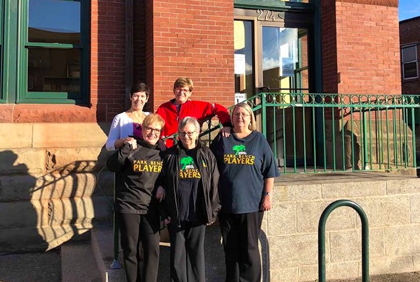 Town of Antigonish recreation director Tricia Cameron, and Mayor Laurie Boucher, with members of the Park Bench Players Verna MacDonald, [front left], Fran Nunn and Louise Hall.