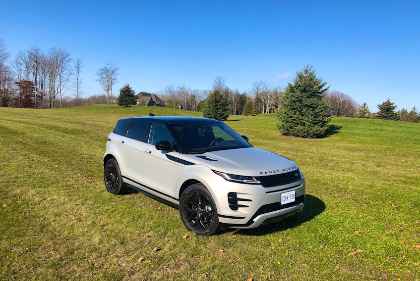 The 2020 Range Rover Evoque R-Dynamic P300 HSE is powered by a turbocharged, 2.0-litre, four-cylinder engine that generatess up to 296 horsepower and 295 lb.-ft. of torque.