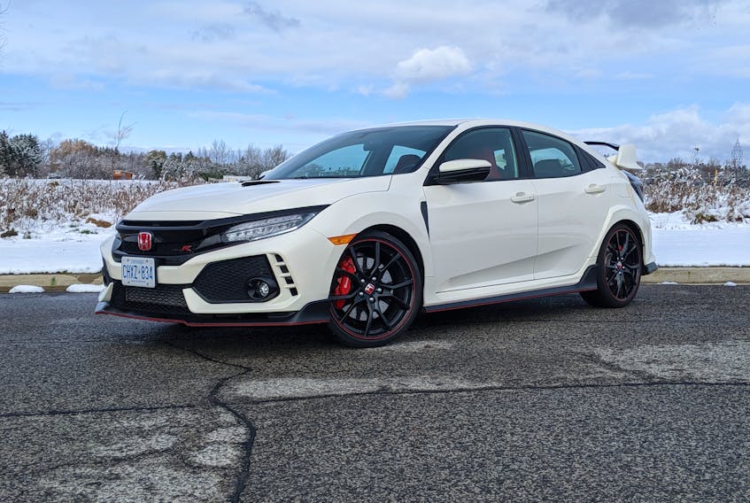 The 2019 Honda Civic Type R is powered by a 306 horsepower, 2.0L, I-4, turbocharged engine.