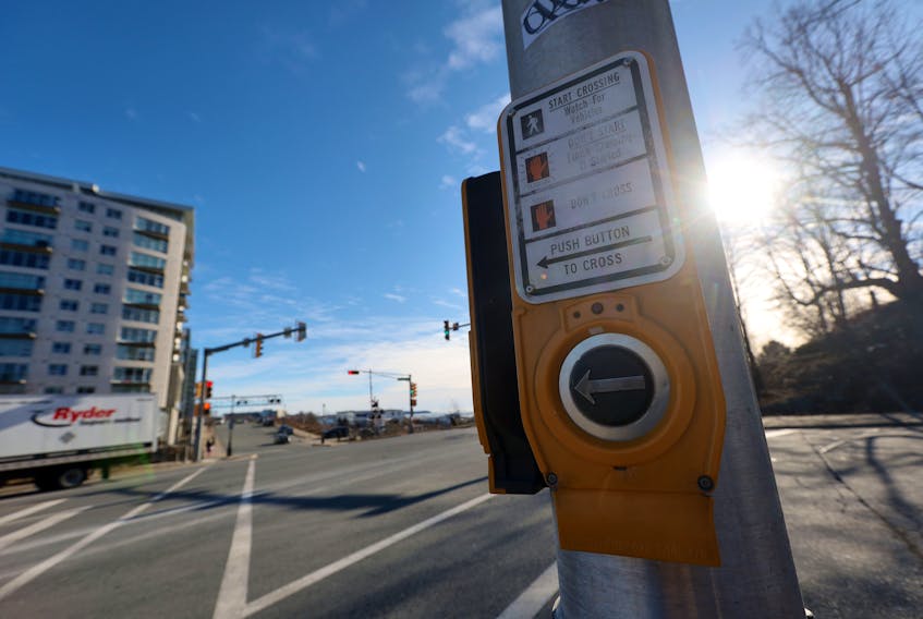 A pedestrian push-button is seen at the corner of Alderney Drive and King Street in Dartmouth. Halifax Regional Municipality says it will soon be 
making adjustments to traffic signal programming at many locations to remove the requirement for pedestrians to press a button to activate the pedestrian signal between the hours of 6 a.m. and midnight — a requirement that’s been cause for public criticism in recent months.