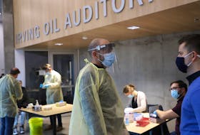 FOR NEWS STORY:
Staff are seen at a free COVID-19 pop-up testing site in the Richard Murray Design Building in Halifax Tuesday November 24, 2020.  Hundreds of students lined up for the rapid tests.
TIM KROCHAK PHOTO