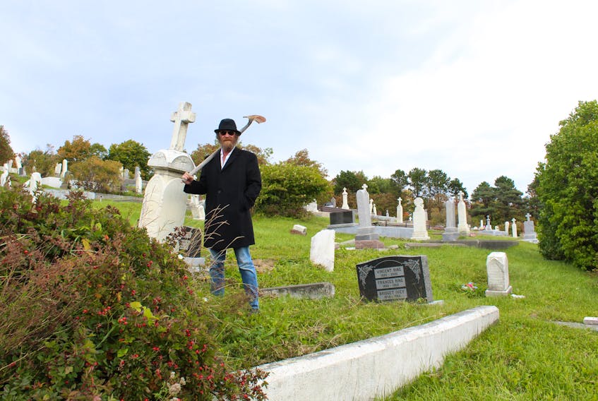 Shanneyganock frontman Chris Andrews really dug his first job — literally. The personable entertainer, who also co-owns Erin’s Pub, worked digging graves at Mount Carmel Cemetery by Quidi Vidi Lake in St. John’s.