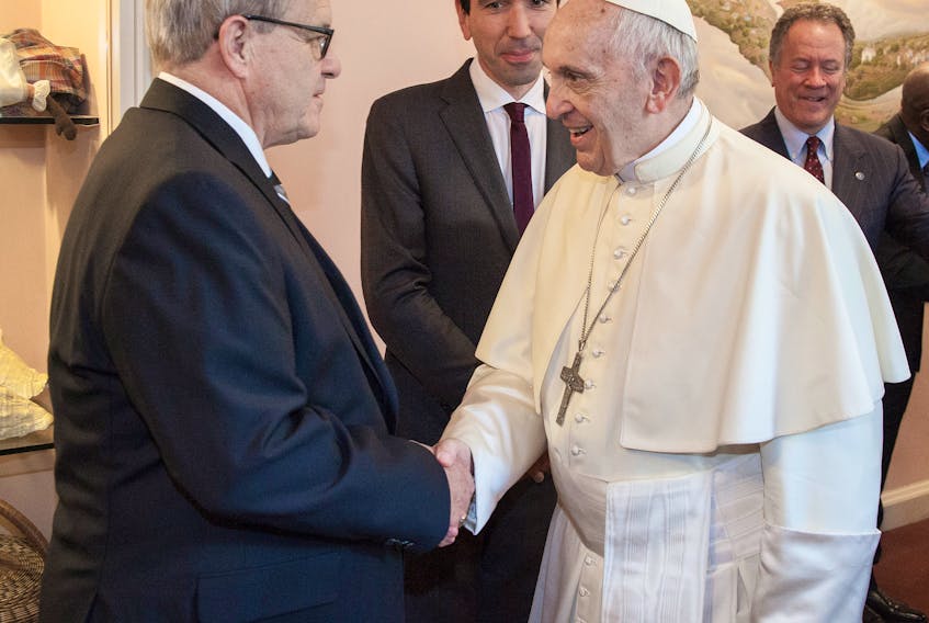 His Holiness Pope Francis greeting Lawrence MacAulay, Minister for Agriculture and Agri-Food of Canada, during the World Food Day Ceremony at the United Nations Food and Agriculture Organization Headquarters in Rome, Italy. (Submitted photo/FAO/Giuseppe Carotenuto)
