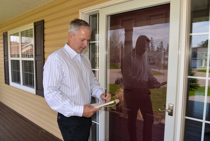 Rick Milsom, a retired Toronto Police Service officer of 35 years now living in Cornwall, has started a business to check on homes for owners while they are travelling.