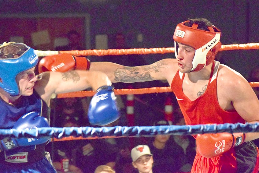 The main event of Saturday’s Hubtown Boxing Amateur Fight Night featured hometown favourite Justin Mingo, in red, up against Patrick Gardener of Warriors Boxing Club in Dartmouth. The spirited match ended with Gardener winning by split decision.
TRURO DAILY NEWS PHOTO