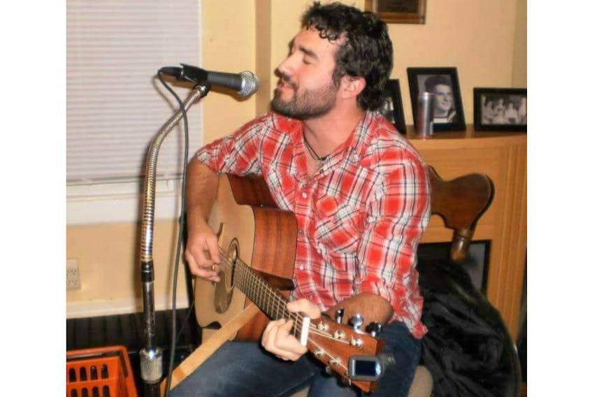 Taylor Johnston captivates audiences with his Sea Shanty songs. Submitted
