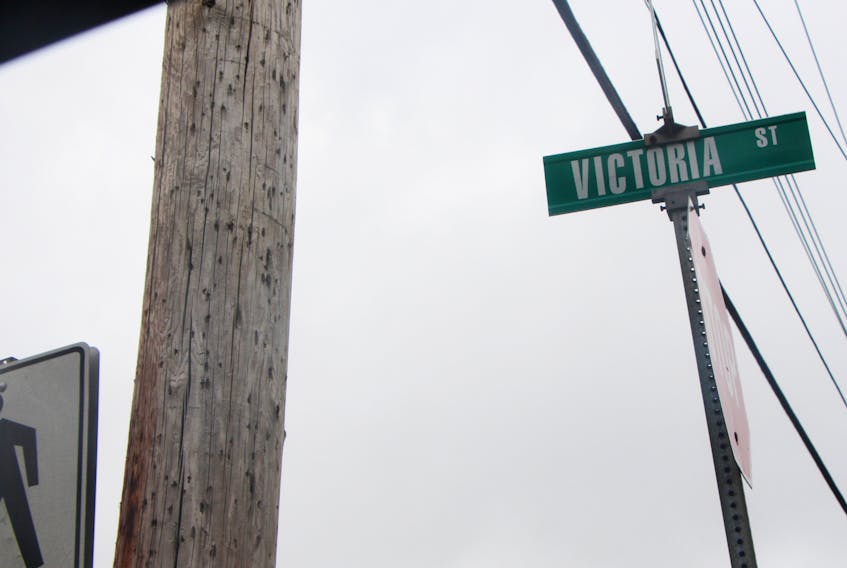 Victoria Street sign.