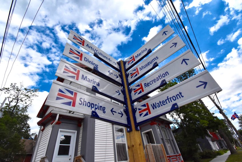 Way-finding signage in the Town of Shelburne. TINA COMEAU PHOTO