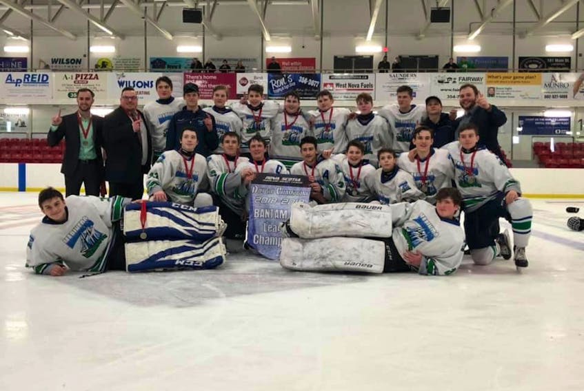 The Wade’s Wire Traps Bantam AA Mariners won the Nova Scotia Mainland Hockey League Championship this past weekend.