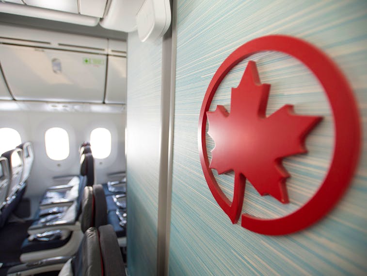 Air Canada profits surged despite the absence of Boeing 737 from its fleet.