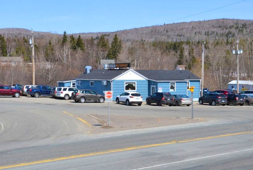 A petition with nearly 600 signatures is calling on the provincial government to install traffic lights at the intersection of the Trans Canada Highway 105 with Route 252 in Whycocomagh. As seen in the above photo, the intersection in question is next to where Vi’s restaurant was located. The local landmark closed on April 15 after 59 years in operation.