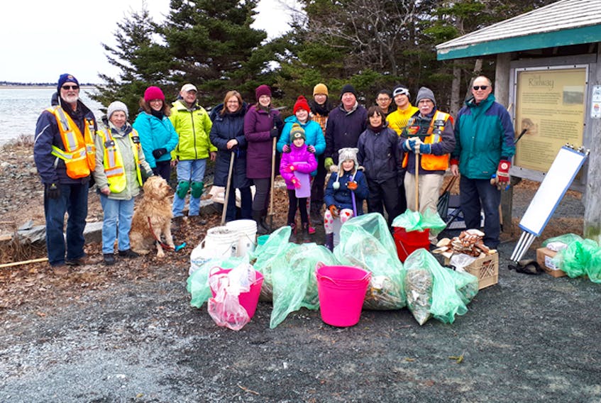 The Cole Harbour Parks and Trails Association depends on volunteers and offers a little something for everyone. These volunteers gathered on the Salt Marsh Trail.