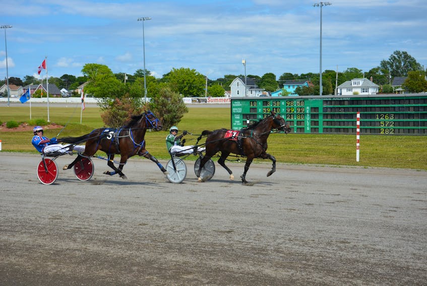Driver Marc Campbell and Rose Run Quest finish ahead of the Jason Hughes-driven Simple Kinda Man at Red Shores at Summerside Raceway on Sunday afternoon in the second $5,000 Governor’s Plate elimination, presented by Summerside Chrysler Dodge. 