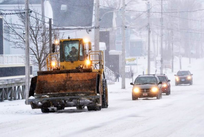 <br />Many motorists heeded a warning by Cape Breton Regional Police to stay off the road during the eight of Tuesday's storm, but there remained a relatively steady string of traffic on the Esplanade in Sydney during the afternoon as road conditions on it were better than many sidestreets in the downtown.