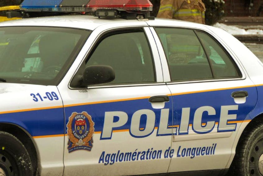 Longueuil police car.