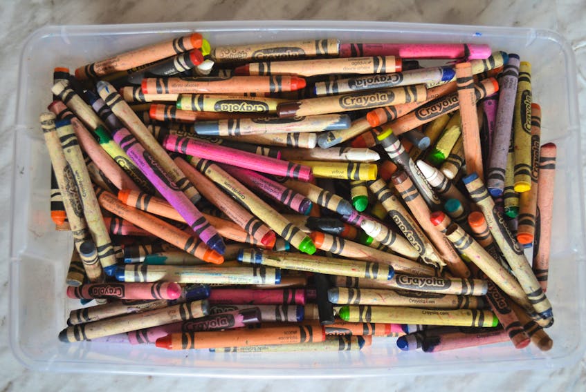 Do you have a bin of old crayons in your home? Time to upcycle them into a new toy for your kids.