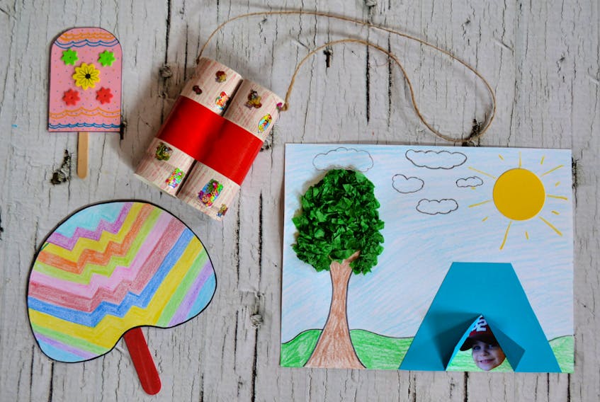 Younger kids are happy and entertained by simple crafts that can be constructed using basic materials. Gina Bell has several suggestions for crafy projects parents can tackle with their little ones.