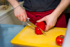 Love bell peppers, but hate dealing with all the seeds? Cut off the bottom first, then run your knife along the sides to slice through the top to easily remove the seeds.