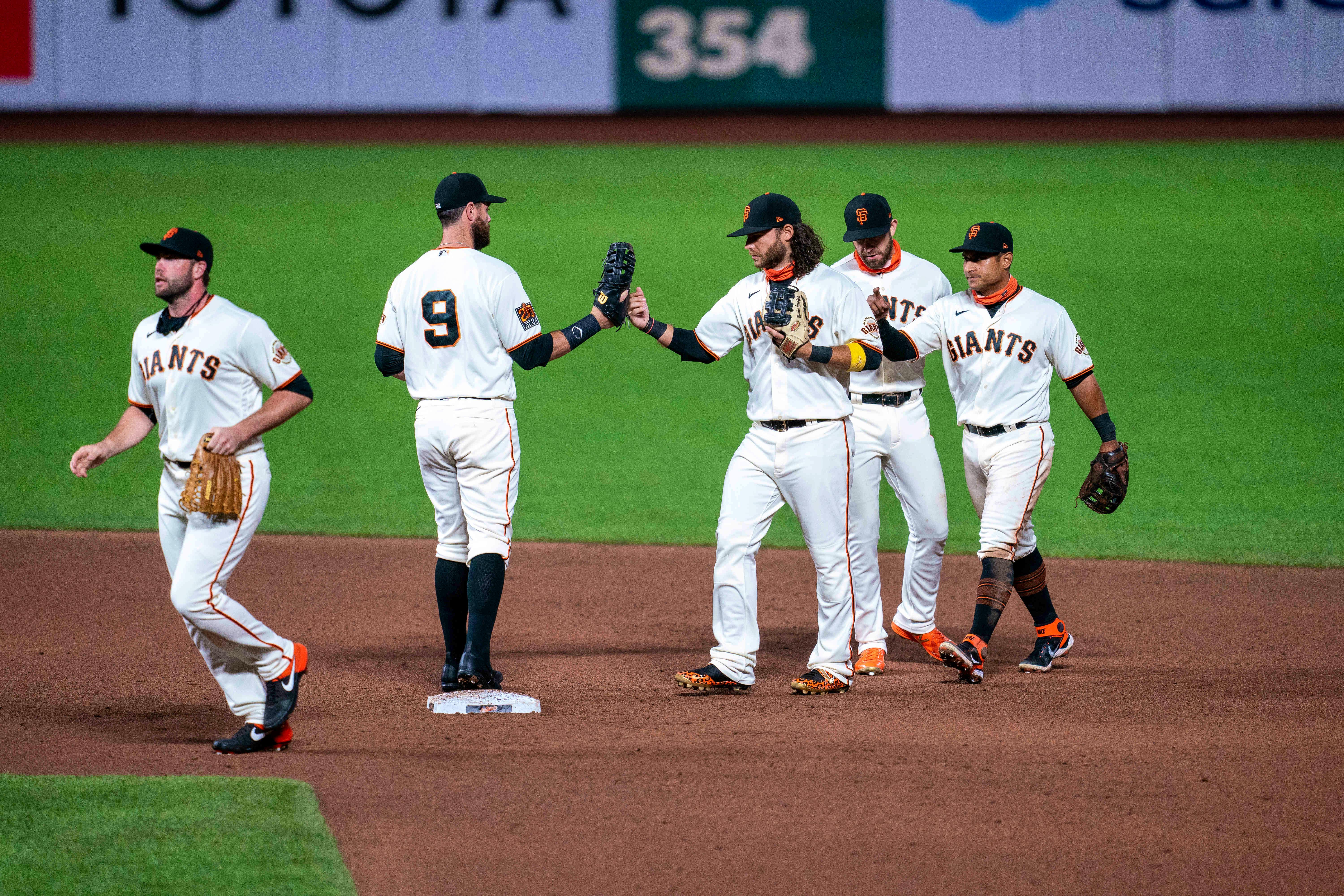 Surging Orioles batter Blue Jays as blowout win spoils return of