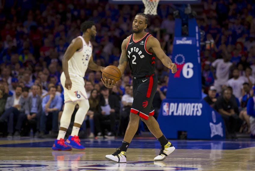 Toronto Raptors' Kawhi Leonard led the team with 33 points on Thursday night. (GETTY IMAGES)