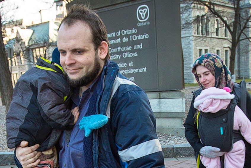  Joshua Boyle and his wife Caitlan Coleman with their children in Ottawa in November 2017.