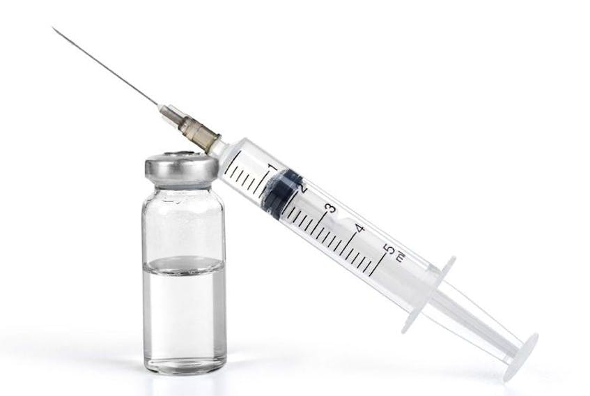 medical ampoule and syringe