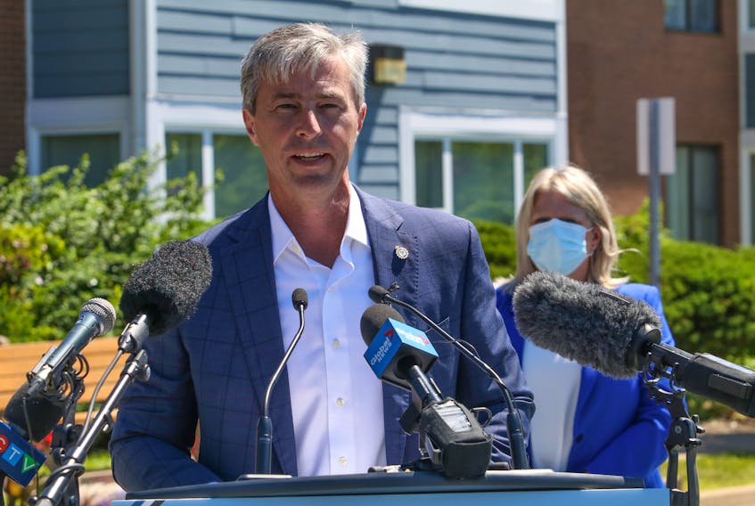 August 5, 2020— Provincial Progressive Conservative Leader Tim Houston outlines his party’s long-term care plan Wednesday at a news conference outside the Melville Heights nursing home in Halifax.
ERIC WYNNE/Chronicle Herald