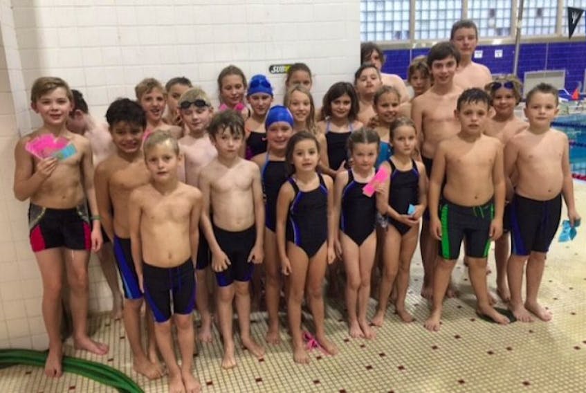 More than 20 young swimmers recently travelled to Clare to swim in their first meet of the season.