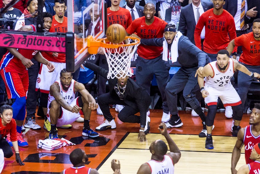 Kawhi Leonard watches as his buzzer-beater seals the Raptors’ Game 7 win over the 76ers in the playoffs last May. (STAN BEHAL/TORONTO SUN FILES)