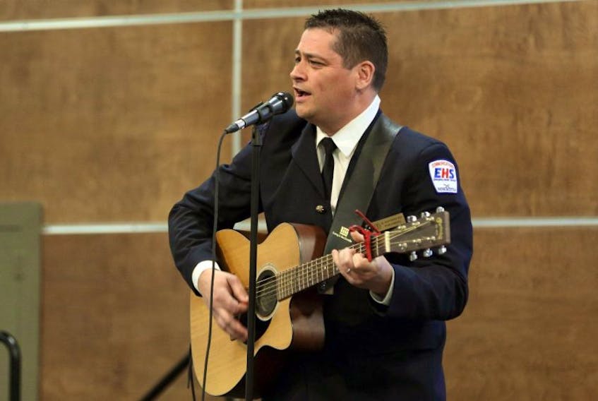 <p>Kevin Davison performs May 24 at the Emergency Health Services long term service award ceremony in Halifax.</p>