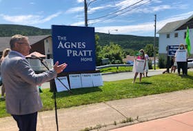 Staff members at Agnes Pratt Home in St. John’s listen to NAPE president Jerry Earle during this Aug. 5 lunchtime protest.