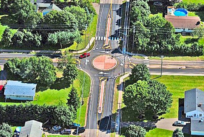 <p>This is an aerial view of the Brackley Point Road/Oak Drive mini roundabout. It may be smaller than traditional roundabouts, but it’s drawing big praise from councillors and the public.</p>