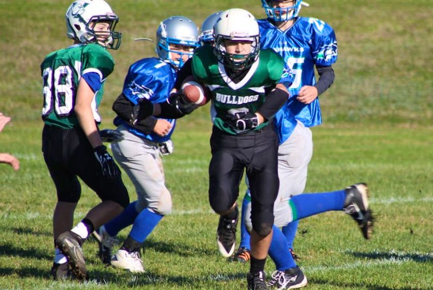 It was a disappointing week for two of the three competitive Valley minor football teams. The atom Bulldogs topped Timberlea 8-0 to improve to 3-0 on the season, but the bantams and peewees both fell short against Timberlea, the bantams losing 14-7 and the peewees 33-9.