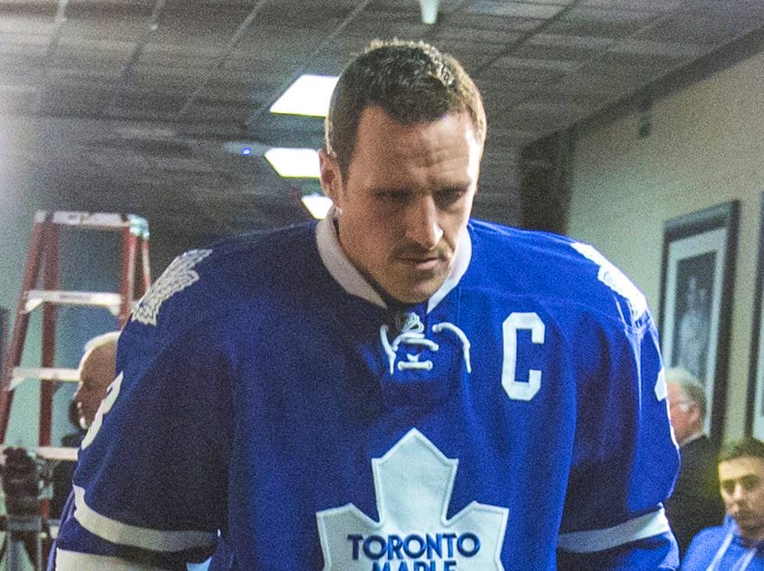 SIMMONS: Former Maple Leafs captain Dion Phaneuf officially retires,  'proud' of his career