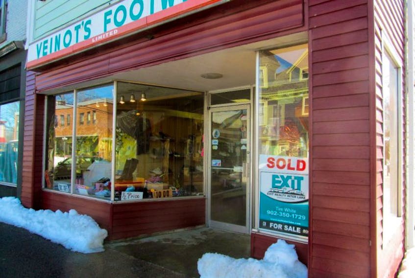Finally, after almost two years, there is a Sold sign on Veinot’s Footwear in Liverpool. Owner Fred Lohnes says after 57 years at the shoe store, he now plans to spend time with his wife.