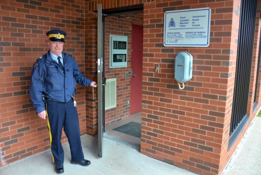 <p>Digby Staff Sergeant Rocky Calhoun is inviting the public to drop by the RCMP detachment on Wednesday, May 14 to meet the members and enjoy some hotdogs and hamburgers.</p>