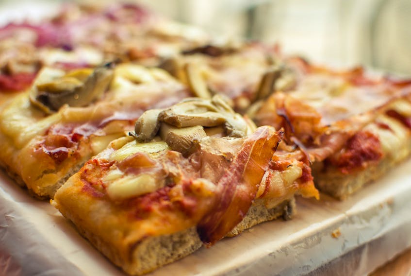 The best pizza recipes are practical. — 123RF stock photo
