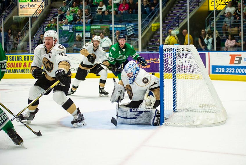 Newfoundland Growlers goaltender Michael Garteig stopped 66 of 67 shots, including a 34-save performance in a 5-1 victory on Saturday night, as the Growlers jumped to a 2-0 lead in the best-of-seven ECHL Eastern Conference final by sweeping a pair of games against the Florida Everblades in Estero, Fla. — Dlorida Everblades photo
