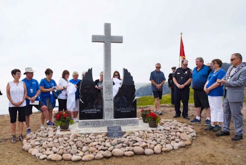 A monument serving as a memorial to the men and women of St. Lawrence, Lawn and the surrounding area during the USS Truxtun and USS Pollux disaster in February 1942, as well as to the sailor of the two vessels, both those who lost their lives and those who survived the disaster, was unveiled Saturday at Chamber Cove. Members of the St. Lawrence Historical Advisory Committee and the Town of St. Lawrence were on hand for the event.