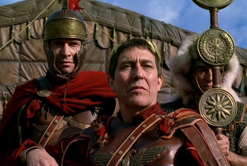 Ciarán Hinds plays Julius Caesar in HBO’s Rome, available on Crave. - HBO