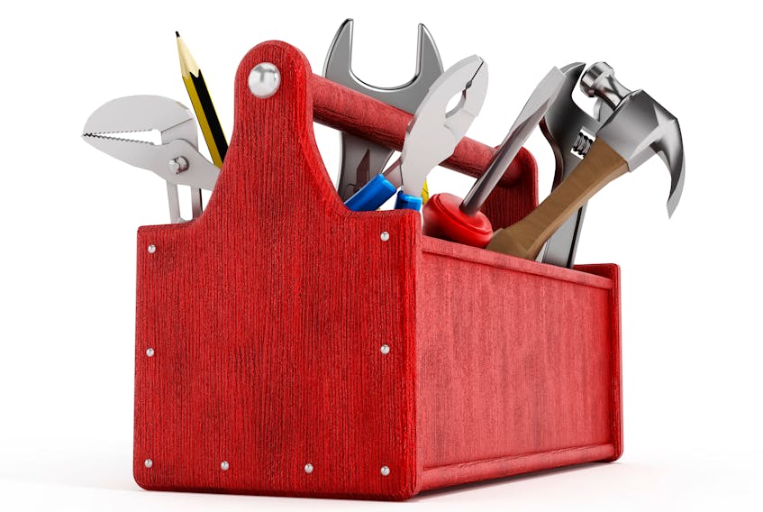 Which basic tools do you need for your new home and garden?