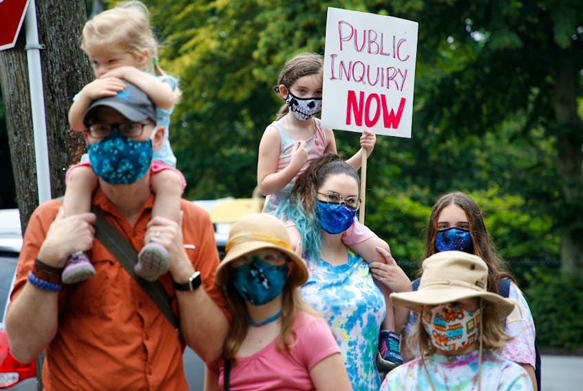 FOR MUNRO STORY:
Several dozen people attended a noon-hour rally, in support of a call for a public inquiry for the April's mass shooting....in Victoria Park in Halifax Monday July 27, 2020.

TIM KROCHAK/ The Chronicle Herald