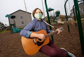 FOR LAMBIE STORY:
Substitute teacher David Paterson has been busy this school year, filling in for teachers in elementary, junior and high schools, usually with his guitar in tow....he is seen in a playground near his Bedford home Thursday November 26, 2020.

TIM KROCHAK PHOTO