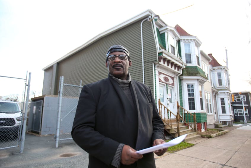 FOR DEMONT STORY:
Nova Scotia playwright David Woods, is seen in front of the former home and clinic of Halifax explosion hero of sorts, Dr. Clement Ligoure on North Street in Halifax Friday December 4, 2020 .....SEE DEMONT STORY FOR MORE DETAILS