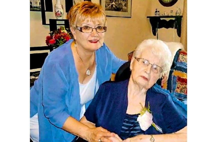Norma Malone, left, with her mother, Jean Yeo, during YeoÕs 91st birthday in September 2016. It was the very day YeoÕs family discovered that one of her rings was missing.