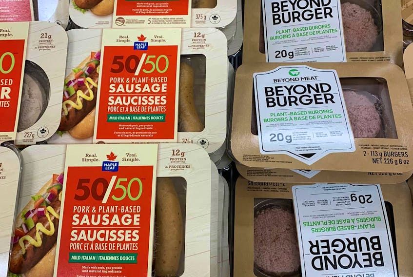 This half-meat product placed next to a meatless product caused a lively conversation on the 2500 NL Vegan Facebook page.